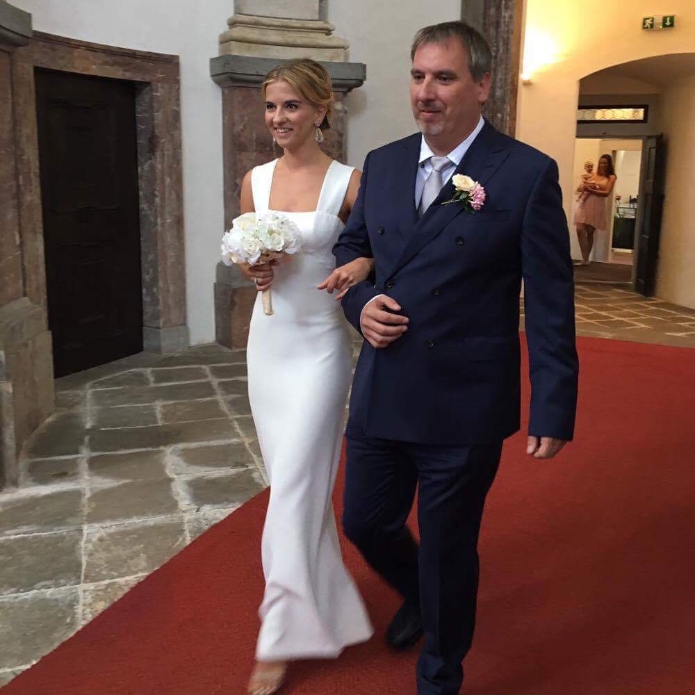 White long wedding dress size 0